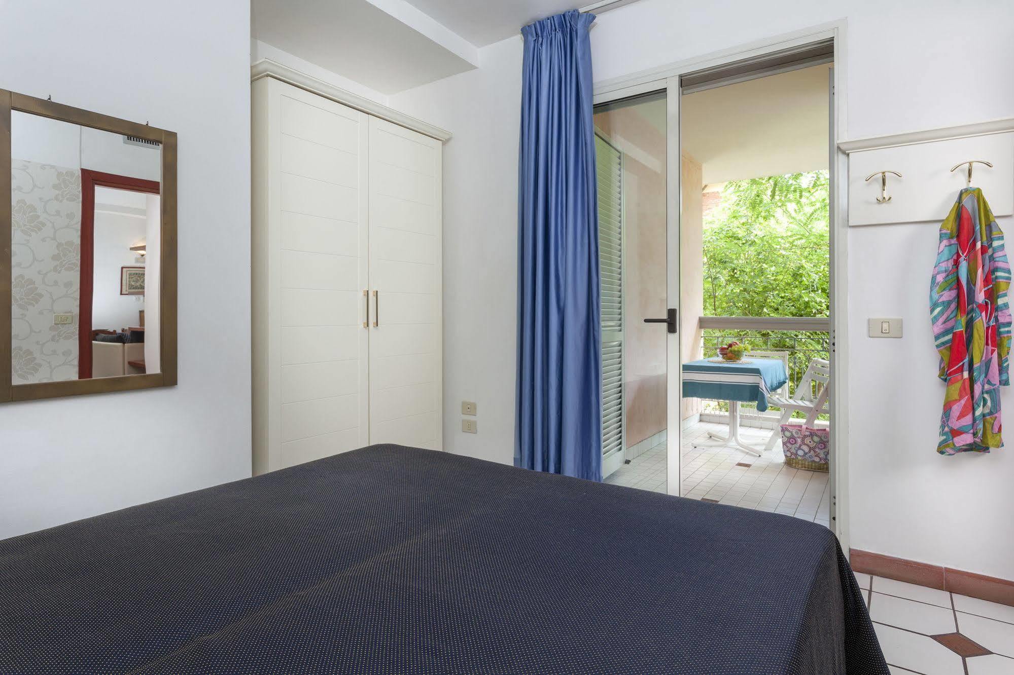 Residenza Villa Lidia Риччоне Екстер'єр фото